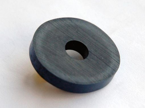 Picture of Cascade Square 65mm Downpipe 5mm Spacer for use with Cast Iron Style Pipework (Pack contains 10 x 5mm Spacers) Black 